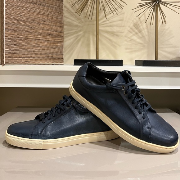 Hugo Boss Other - HUGO BOSS LEATHER Tribute Sneaker SIZE 10. Navy blue with cream sole